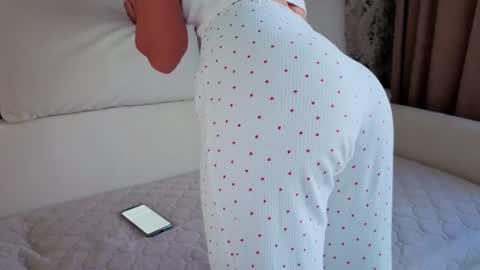 Snapshot of bestgirls2021 chatting on 21, 7, 2026 Hellen and Natali online show from 21, 7, 2026