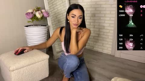 Teya online show from 29, 9, 2025