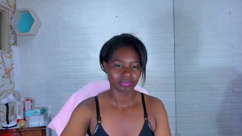 Betaby grey online show from 12, 3, 2026