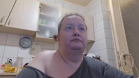 bethnorth online show from 15, 12, 2025