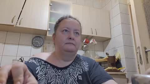 Snapshot of bethnorth chatting on 9, 5, 2026 bethnorth online show from 9, 5, 2026