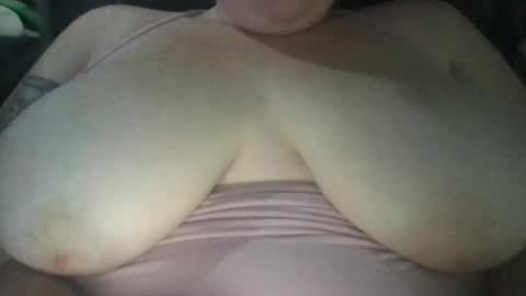 Snapshot of bethw3348 chatting on 14, 9, 2025 bethw3348 online show from 14, 9, 2025