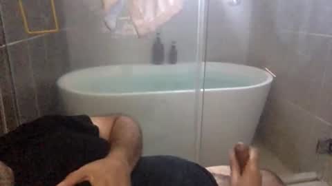 Virtual Gentleman online show from 19, 1, 2025