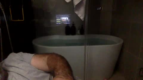 Virtual Gentleman online show from 6, 10, 2025