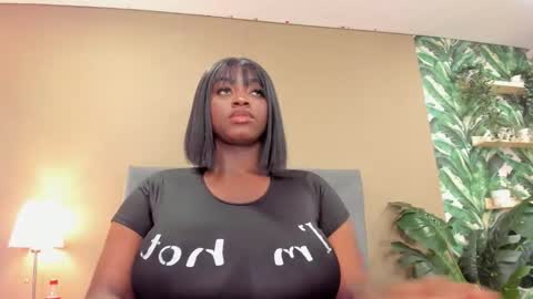 Snapshot of betsybennet chatting on 15, 2, 2026 BETSY online show from 15, 2, 2026