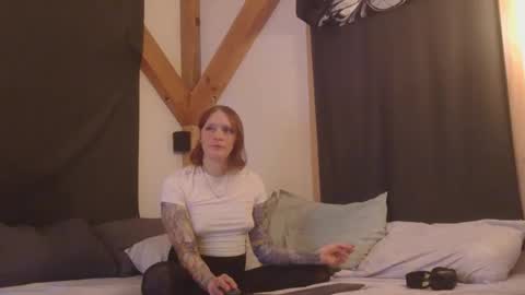 Betsy online show from 18, 12, 2025