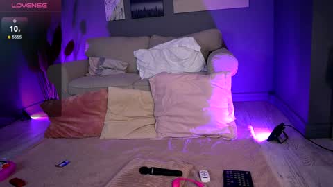 Betty online show from 5, 2, 2025