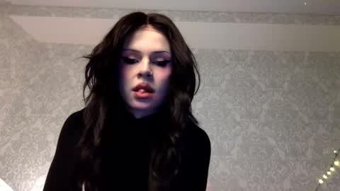 Tina online show from 18, 12, 2024