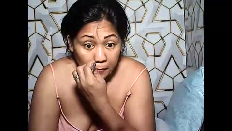 betty_83 online show from 19, 4, 2026