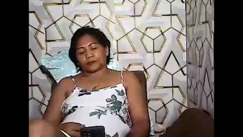 betty_83 online show from 19, 4, 2026