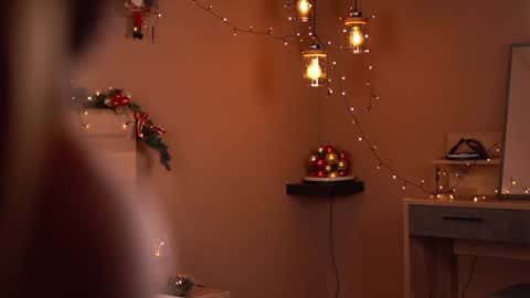 Bettys Room online show from 27, 12, 2024