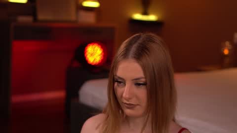 Bettys Room online show from 30, 1, 2025
