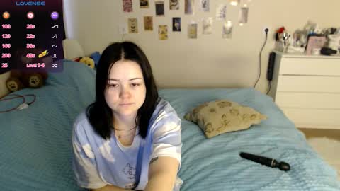 Snapshot of bettyandrich chatting on 23, 10, 2025 Betty and Rich online show from 23, 10, 2025