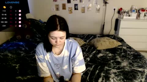 Snapshot of bettyandrich chatting on 26, 10, 2025 Betty and Rich online show from 26, 10, 2025