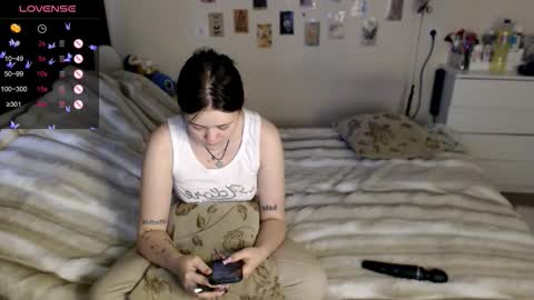 Snapshot of bettyandrich chatting on 7, 11, 2025 Betty and Rich online show from 7, 11, 2025