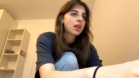 Lina online show from 17, 5, 2026