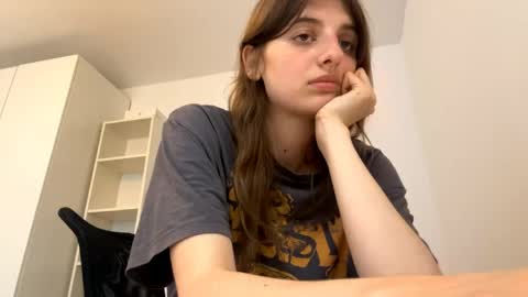 Lina online show from 4, 6, 2026