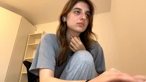 Lina online show from 5, 6, 2026
