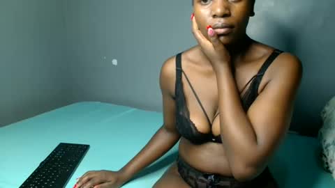 Snapshot of beverly_bay chatting on 10, 6, 2026 beverly online show from 10, 6, 2026