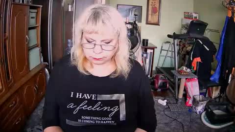 Snapshot of beverlyqcynia chatting on 20, 9, 2025 BeverlyQCynia online show from 20, 9, 2025