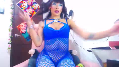 INSTA dannacampuzanno ONFNS dannacampuzano online show from 26, 4, 2026