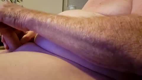 Snapshot of bhotdad chatting on 3, 12, 2025 bi-hotdad online show from 3, 12, 2025