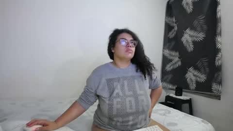 Bianca Tuesday to Sunday from 2am to 6am UTC-5 online show from 28, 4, 2026