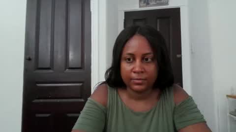 Snapshot of biancadoesitright chatting on 8, 6, 2026 biancadoesitright online show from 8, 6, 2026