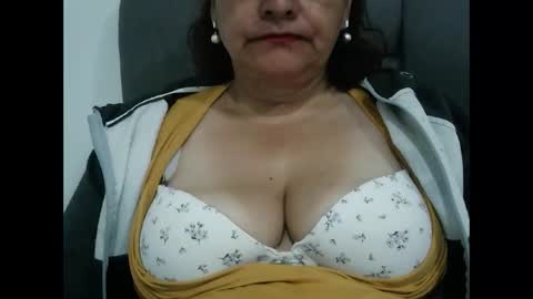 biancasteel online show from 21, 4, 2026