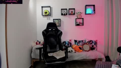 Biancastrong.. IGThebiancastrong online show from 26, 4, 2026