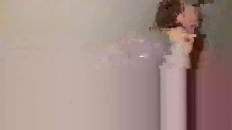 Ellie  online show from 3, 12, 2024