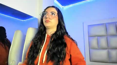 bibiana_js_ online show from 3, 2, 2026