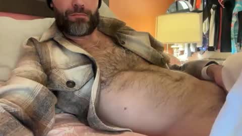 bidaddy83 online show from 3, 12, 2025