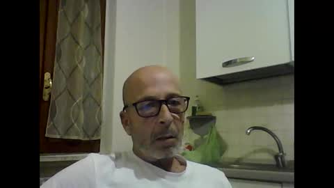 Snapshot of big23italy chatting on 25, 5, 2026 big23italy online show from 25, 5, 2026