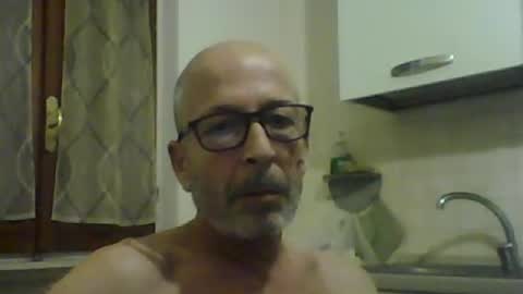 Snapshot of big23italy chatting on 3, 8, 2026 big23italy online show from 3, 8, 2026