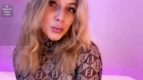 angela online show from 28, 6, 2026