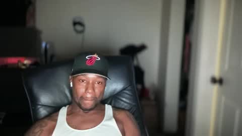 Snapshot of bigbackwoodcali chatting on 3, 6, 2026 bigbackwoodcali online show from 3, 6, 2026