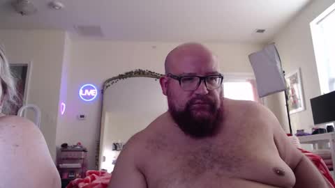 BigBear4Cuddles online show from 16, 4, 2026