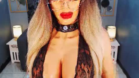 Loraine Cruz online show from 1, 7, 2026