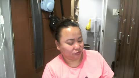 bigboobslyn online show from 24, 7, 2026