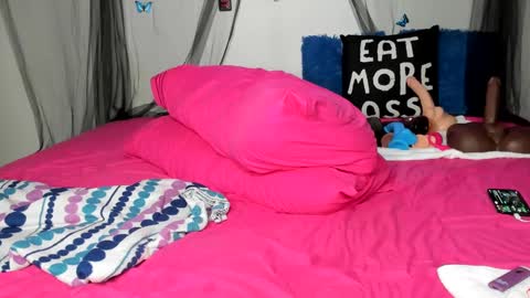 bigbuttsarena online show from 2, 1, 2025