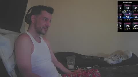 Jon - Im Straight online show from 29, 10, 2025