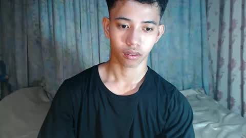 bigcockyummysexjosh online show from 12, 2, 2026