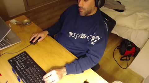 Snapshot of bigcok35spain chatting on 21, 12, 2025 bigcok35spain online show from 21, 12, 2025