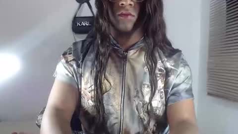 Snapshot of bigcrisblack chatting on 15, 10, 2025 cristina online show from 15, 10, 2025