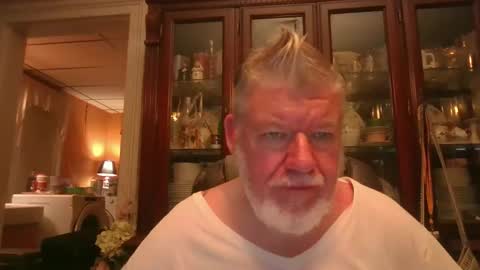 BigDaddyBear online show from 11, 6, 2026