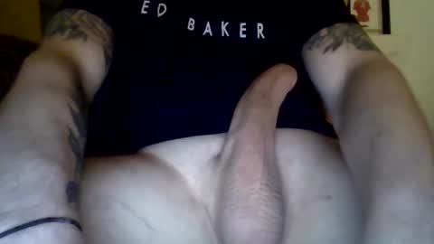 bigdickwillywonka11 online show from 28, 1, 2025