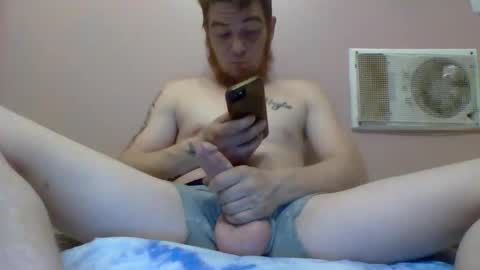 Snapshot of biggingerdick04 chatting on 1, 12, 2025 biggingerdick04 online show from 1, 12, 2025
