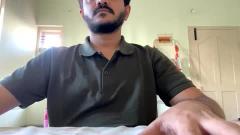 Snapshot of bighandsomesatisfy chatting on 7, 1, 2025 bighandsomesatisfy online show from 7, 1, 2025