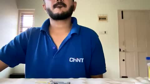 Snapshot of bighandsomesatisfy chatting on 17, 1, 2025 bighandsomesatisfy online show from 17, 1, 2025